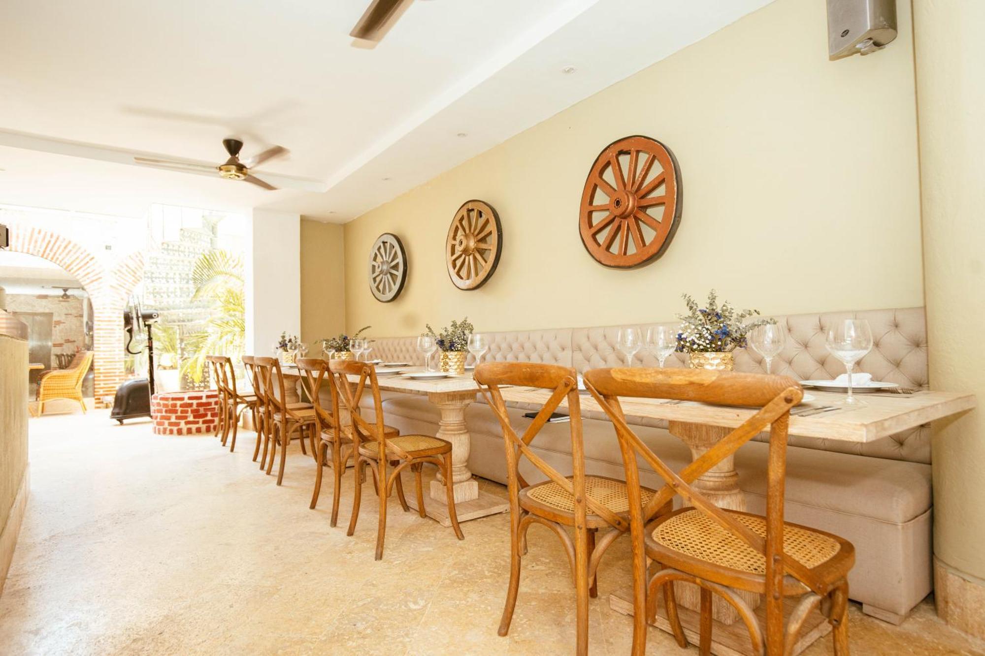 Casa Cochera Del Gobernador Hotel